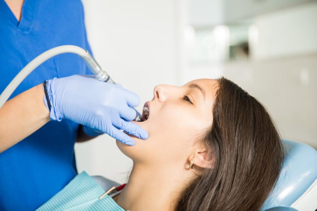 Airflow Dental Cleaning