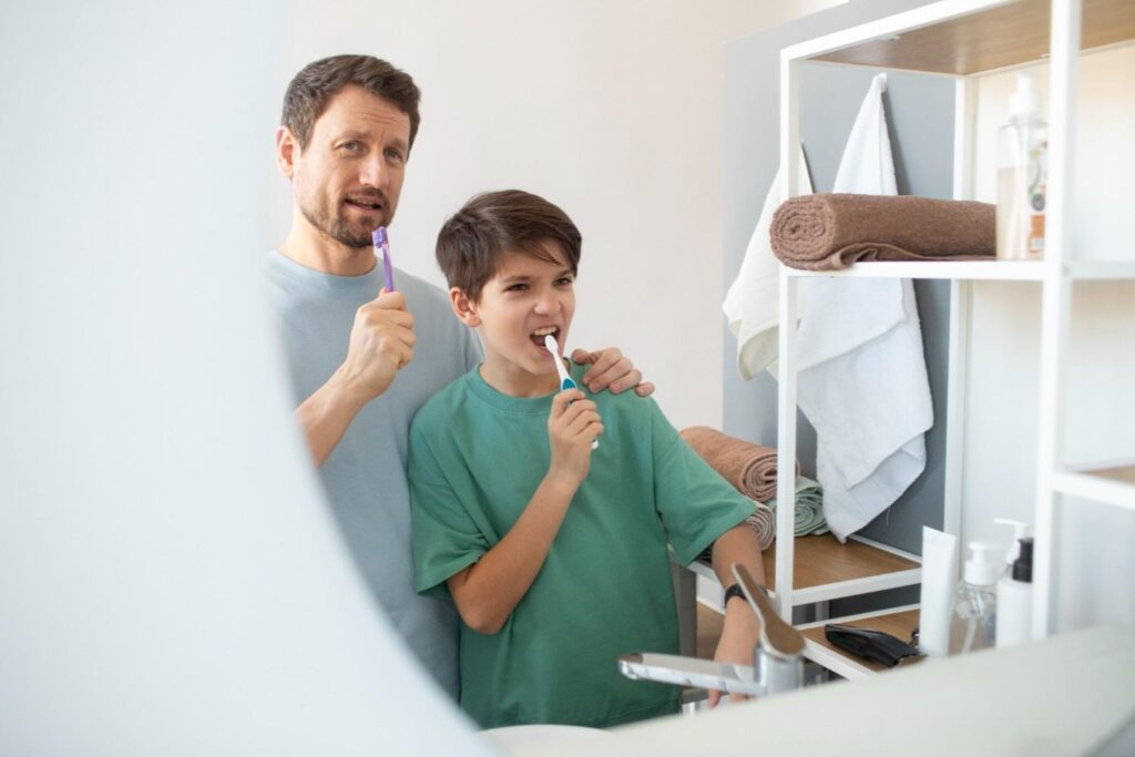 Brush-Teeth-Before-or-After-Breakfast